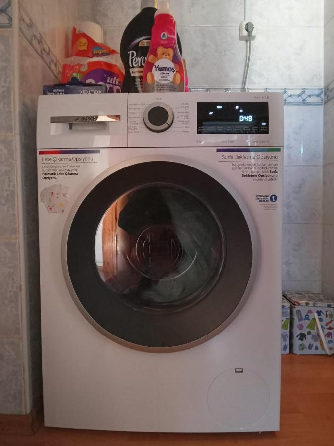 Single Room, Одноместная Комната В Доме, Chambre D'Une Personne, Habitacion Individual Istanbulská provincie Exteriér fotografie