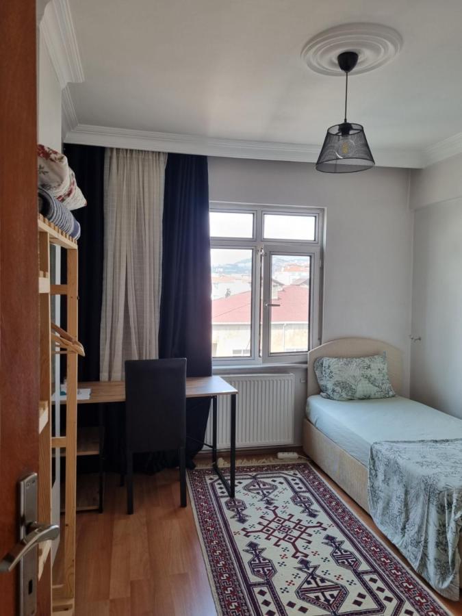 Single Room, Одноместная Комната В Доме, Chambre D'Une Personne, Habitacion Individual Istanbulská provincie Exteriér fotografie